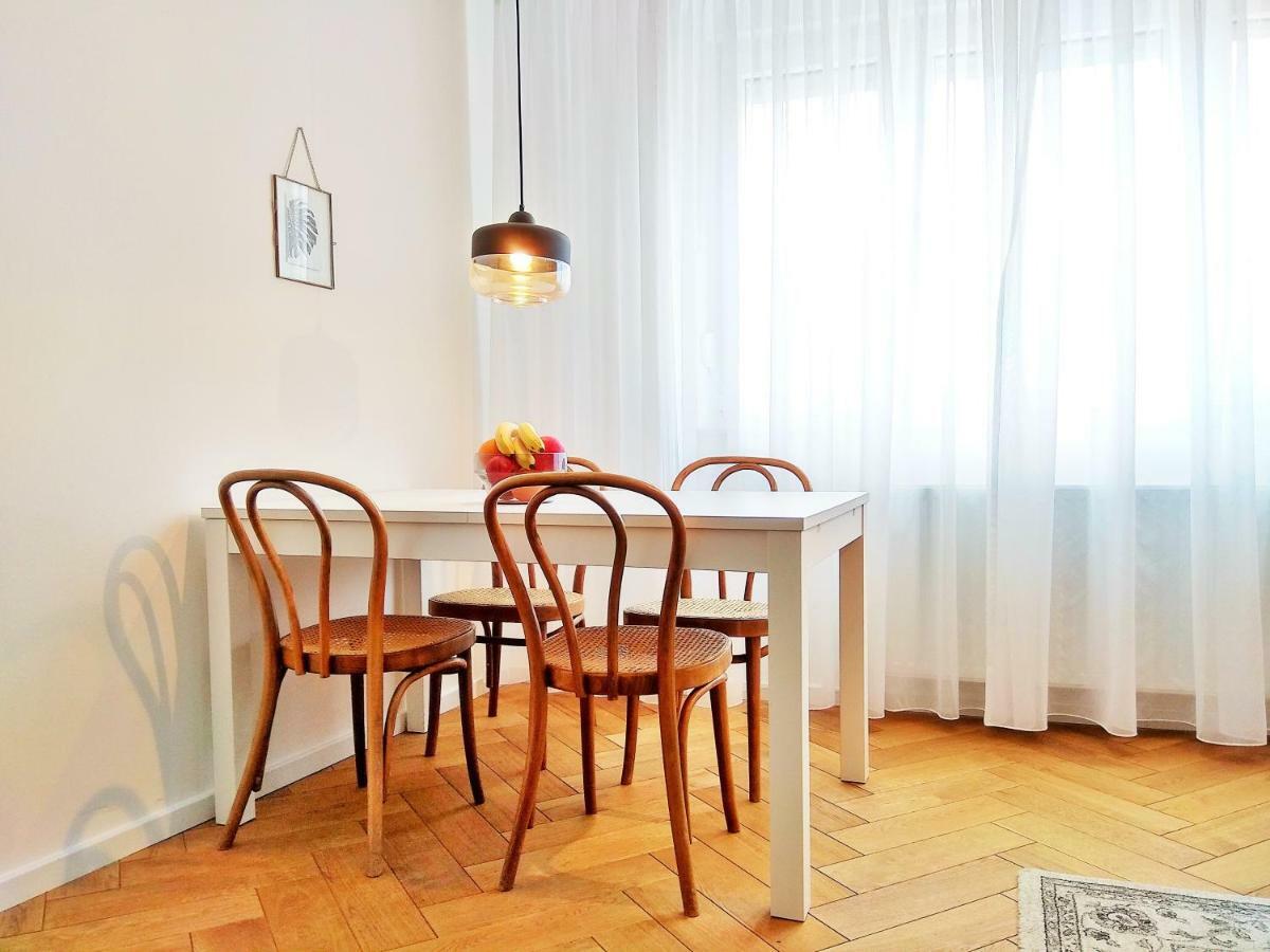 Poet'S Street Apartment Zagreb Exteriör bild